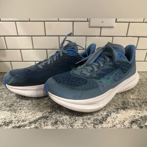 Hoka Mach 6 - Men’s 10.5 in Blue/White